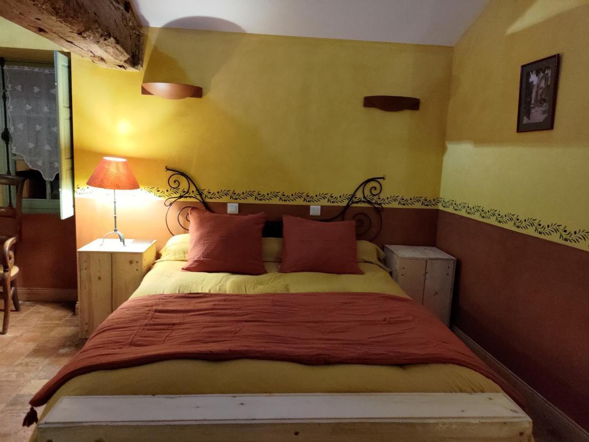 Bed and Breakfast Le Manoir de Gâtines à Tigné Extérieur photo