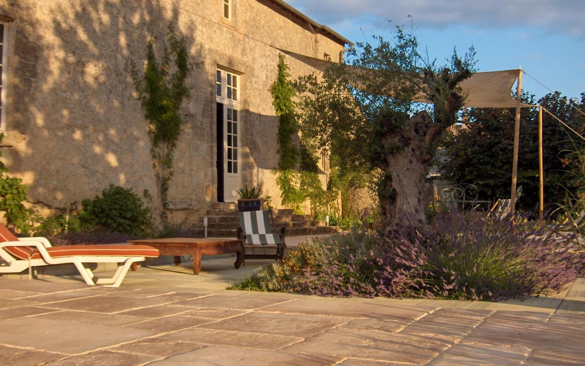 Bed and Breakfast Le Manoir de Gâtines à Tigné Extérieur photo